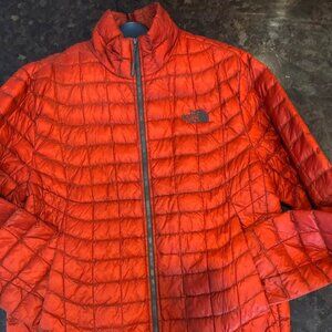 The North Face Thermoball Red Puffer Jacket Men's Medium